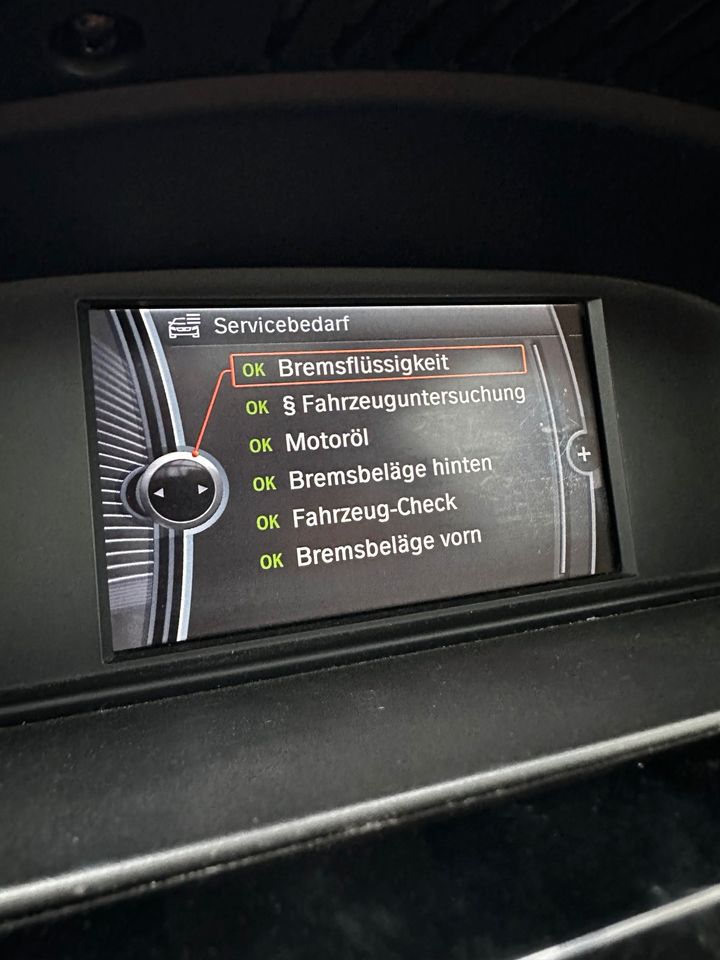 BMW e92 335i | Voll, M-Paket, H&K, LCI, MHD in Barntrup