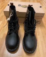 Dr. Martens Stiefel Vegan Air Wair, schwarz, Größe 37 Neu! Kr. München - Unterföhring Vorschau