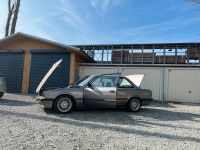 Bmw e30 318i automatik West - Zeilsheim Vorschau