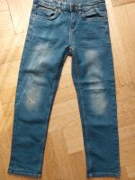 Jungen straych Jeans gr 146. Nordrhein-Westfalen - Niederkassel Vorschau