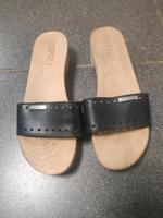 5 Paar Schuhe, im Paket zus. Zu verkaufen, Gr. 37, sehr guter Zu. Saarland - Saarwellingen Vorschau