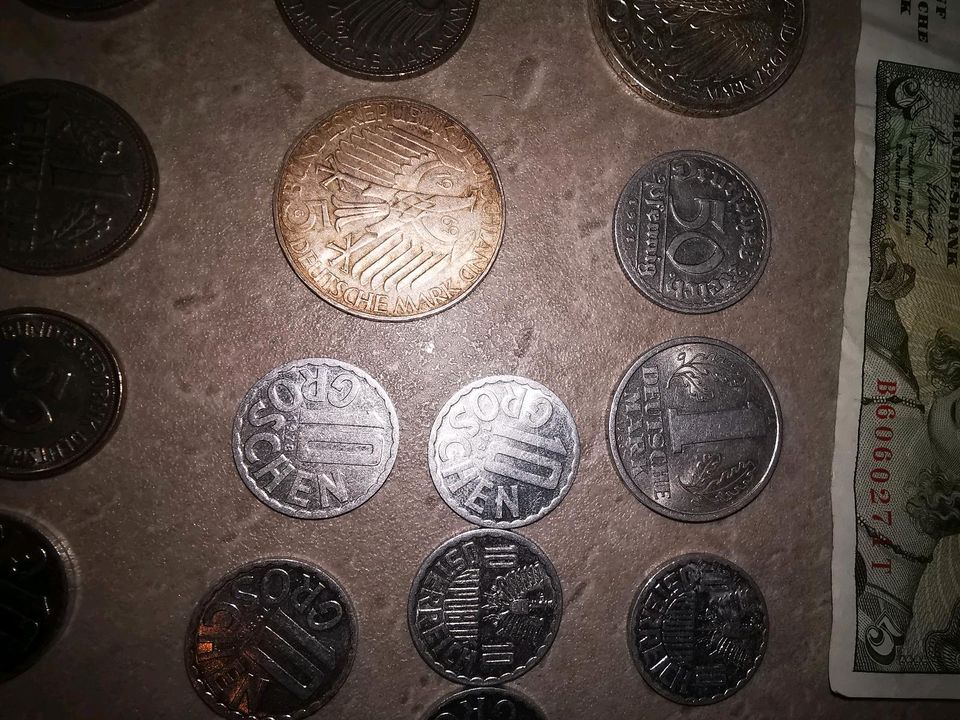 Deutsche Mark Münzen 5 Mark und 10 Mark in Köln
