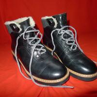 Flache Boots / Stiefeletten von Clark's Gr. EU 42, UK 8 Berlin - Mitte Vorschau