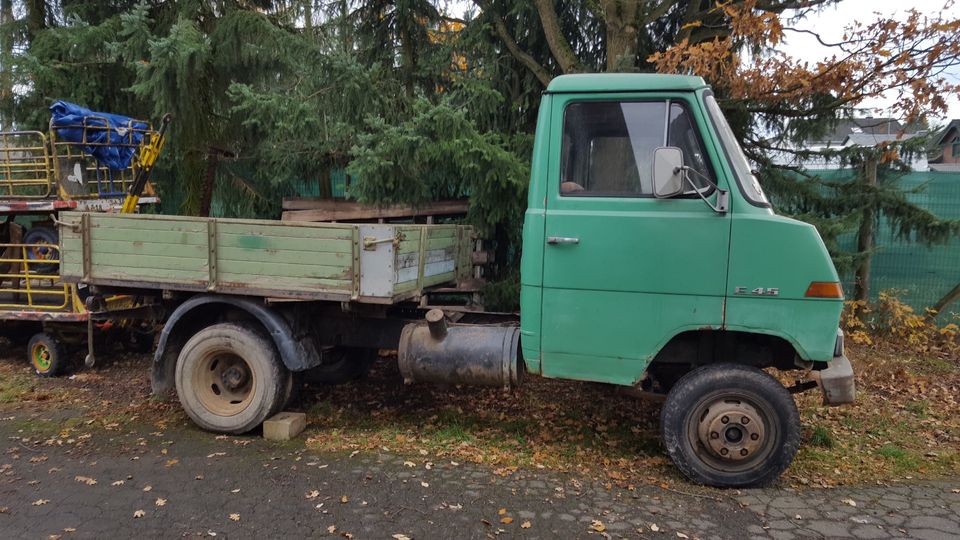 Hanomag in Teilen R16 R12 R324 R335 R217 300 Oldtimer Traktor in Gondershausen