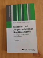 Mädchen und Jungen entdecken ihre Geschichte - Biografiearbeit Berlin - Wilmersdorf Vorschau