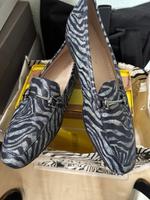 Edle Slipper von Gabor Gr. 9 schwarz grau Zebralook *Neu* Bayern - Sankt Wolfgang Vorschau