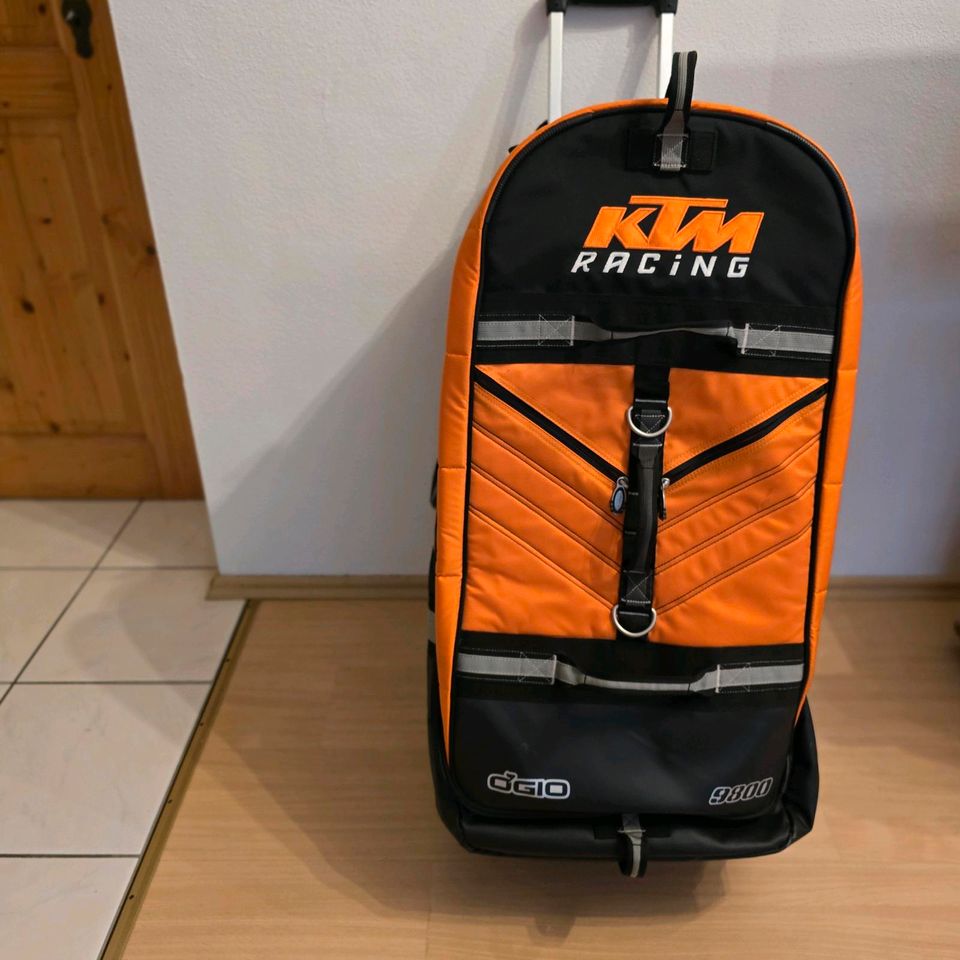 KTM Reisetasche Ogio 9800 in Vogtareuth