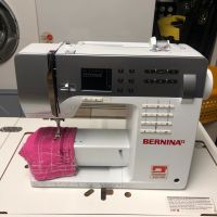 Nähmaschine Bernina 350 Special Edison mit Nähschrank Nordrhein-Westfalen - Gütersloh Vorschau