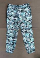 Sommerliche Stoffhose von Mavi Marburg - Michelbach Vorschau