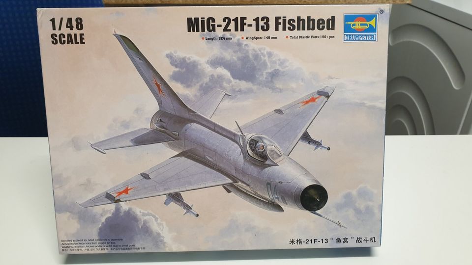 Trumpeter MiG21F-13 Fishbed 1:48 in Walluf