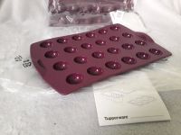 Tupperware / Tupper Dots Form Silikonform halbkugeln pralinen neu Nordrhein-Westfalen - Kerken Vorschau