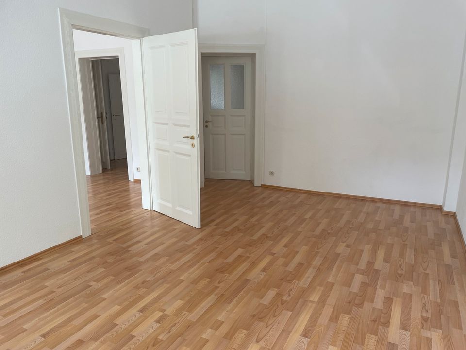 Schöne 3-Zimmerwohnung mit Balkon in Dresden-Johannstadt in Dresden