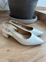Tamaris Slingpumps Leder Weiß Blickabsatz Nordrhein-Westfalen - Troisdorf Vorschau