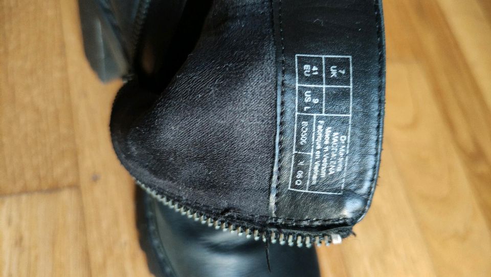 Dr. Martens Damen Stiefeletten Schuhe Boots Halbschuhe schwarz 41 in Warendorf