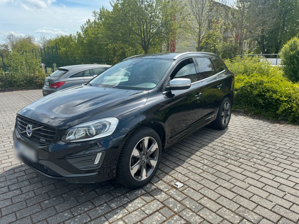 Volvo Xc60 in Oberursel (Taunus)