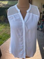 OPUS Blusentop Armlos Top Bluse Gr. 36/38 mit Stickerei Nordrhein-Westfalen - Velbert Vorschau