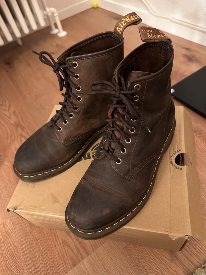 Dr. Martens 1460 Crazy Horse Leder Schnürstiefel Gr. 43 in Berlin