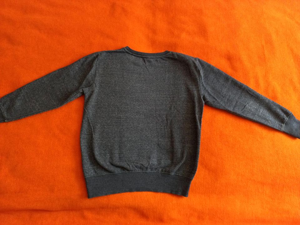 Pullover/ Hoodie Jungen Gr. 146/152 in Bingen