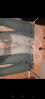 3-H&M jeans Hohe Taille in top Zustand Bayern - Unterhaching Vorschau