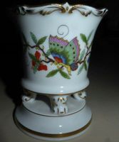 Porzellan-Vase Füßchen-Vase Meissen-Porzellan Schwerter Sachsen - Nünchritz Vorschau