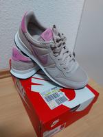 Nike Sport Schuhe Nordrhein-Westfalen - Grevenbroich Vorschau