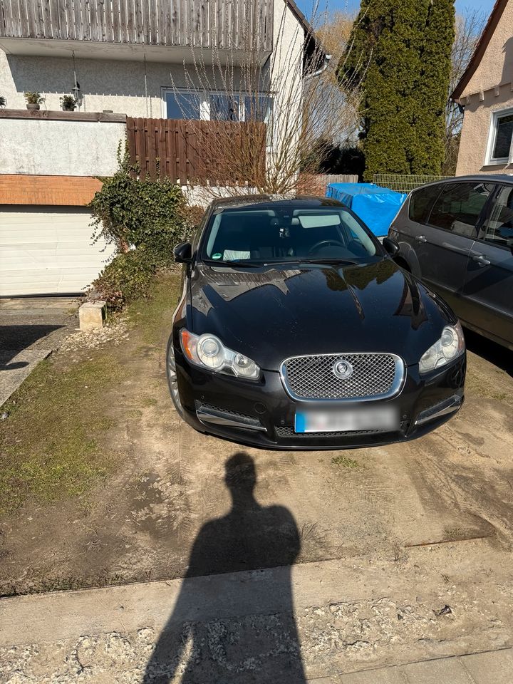                     Jaguar XF  3.0 Diesel