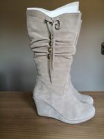 Tamaris Stiefel mit Keilabsatz beige taube Leather Cuir Gr.38 Bayern - Ebermannstadt Vorschau
