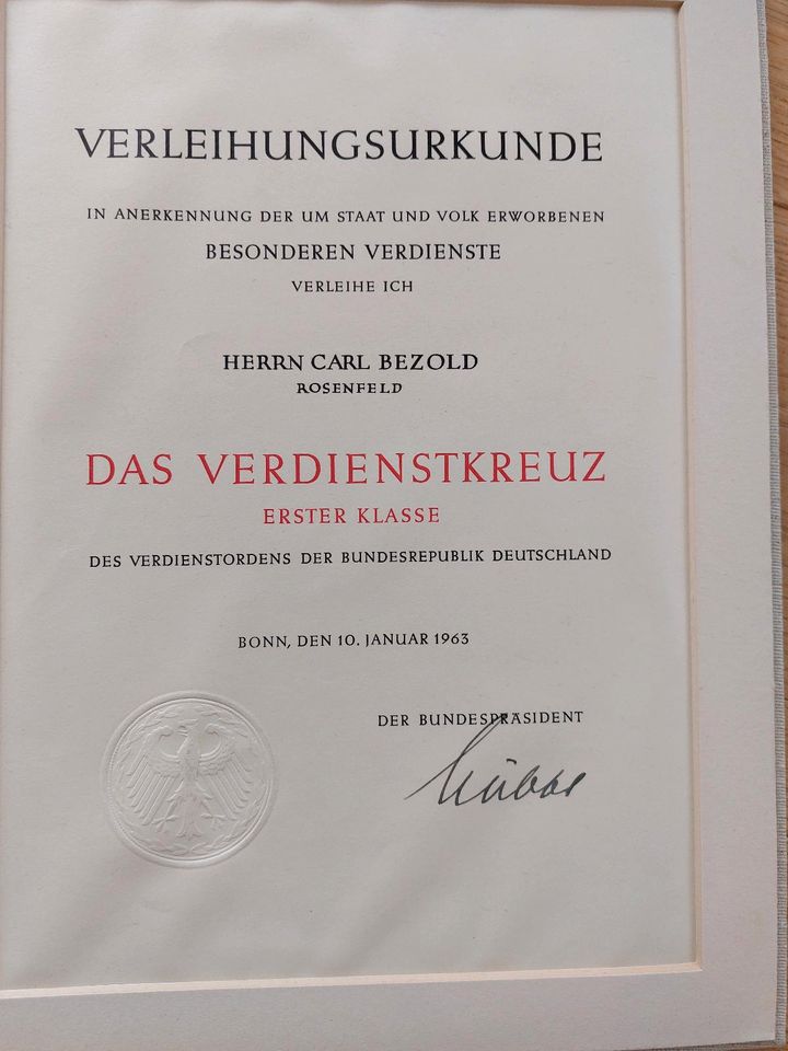 Bundesverdienstkreuz, Verleihungsurkunde, Bezold, Lübke, 1963 in Nürtingen
