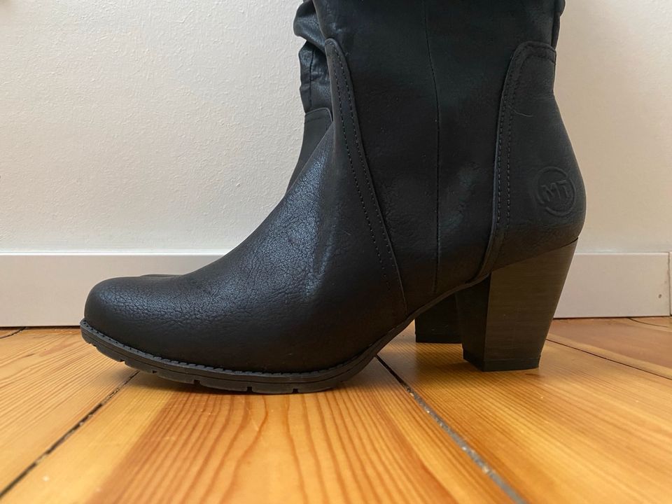 Damen Stiefel Marco Tozzi schwarz 39 in Berlin