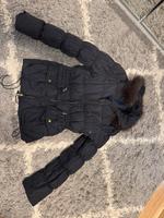 Eine wunderschöne ZARA Jacke Übergang mit Pelzkragen S-L Bonn - Duisdorf Vorschau