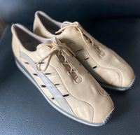 Rieker Gr 42 Damen Sneaker  Schnürschuhe beige luftig Leder Hessen - Niedernhausen Vorschau