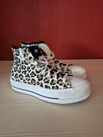 Converse Chucks All Star Leoparden Gr 37,5 Np 110€ Hessen - Gersfeld Vorschau