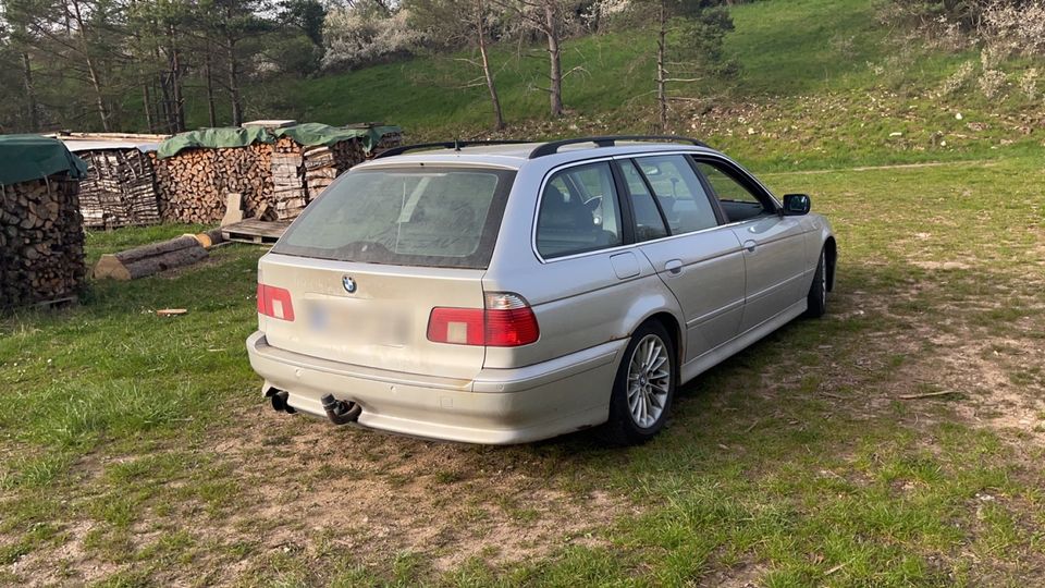 BMW e39 525i touring Facelift in Titting