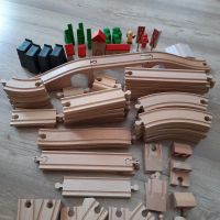 Holzeisenbahn 91 Teile Brio Eichhorn IKEA Sachsen-Anhalt - Dessau-Roßlau Vorschau