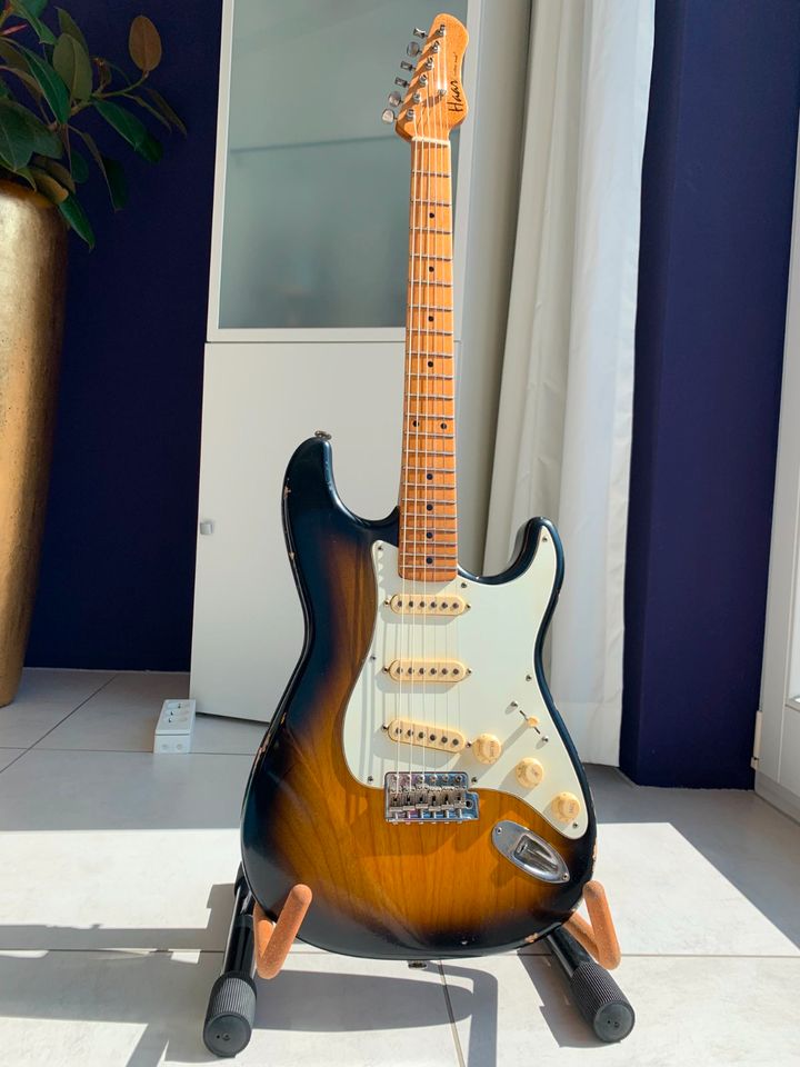 2021 Haar Trad S Aged 2-Tone Sunburst | Custom Relic Stratocaster in Niebüll