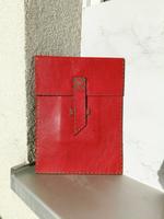 Handgemachte rote Etui aus Leder Umschlag E-book-Reader Hülle Sachsen - Freiberg Vorschau