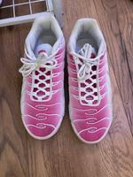 Nike TN in weiß pink Größe 40 Nordrhein-Westfalen - Wetter (Ruhr) Vorschau