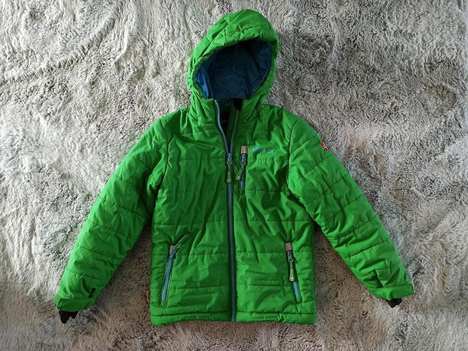 Trollkids Winterjacke 128 in Oberleichtersbach