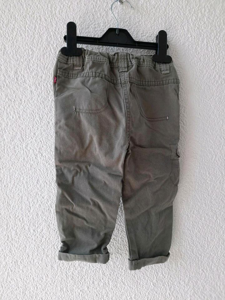 Cargohose Khaki Mädchen Gr. 86 in Stuttgart