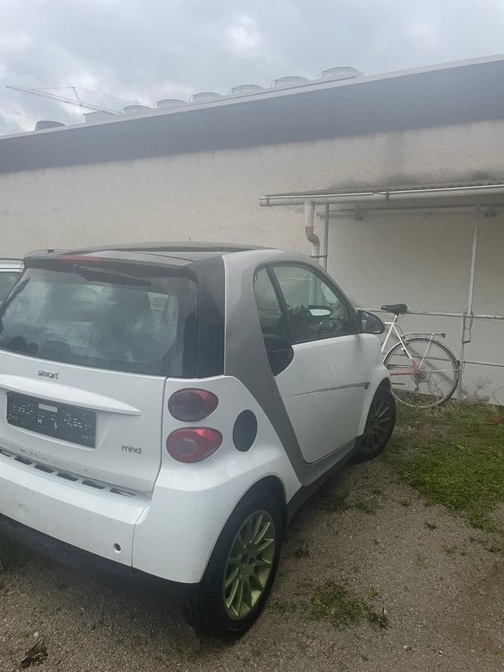 Smart  2011 Mit ATM 39000 KM mit neuer TÜV in Freiburg im Breisgau