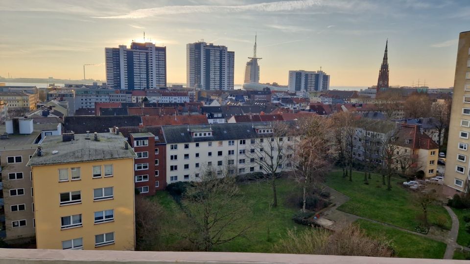 Möblierte attraktive 1-Zimmerwohnung mit Ausblick im Zentrum in Bremerhaven