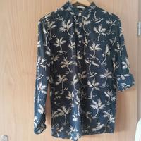 Gemustertes Hemd Gr. S regular H&M mit Palmen Niedersachsen - Frellstedt Vorschau