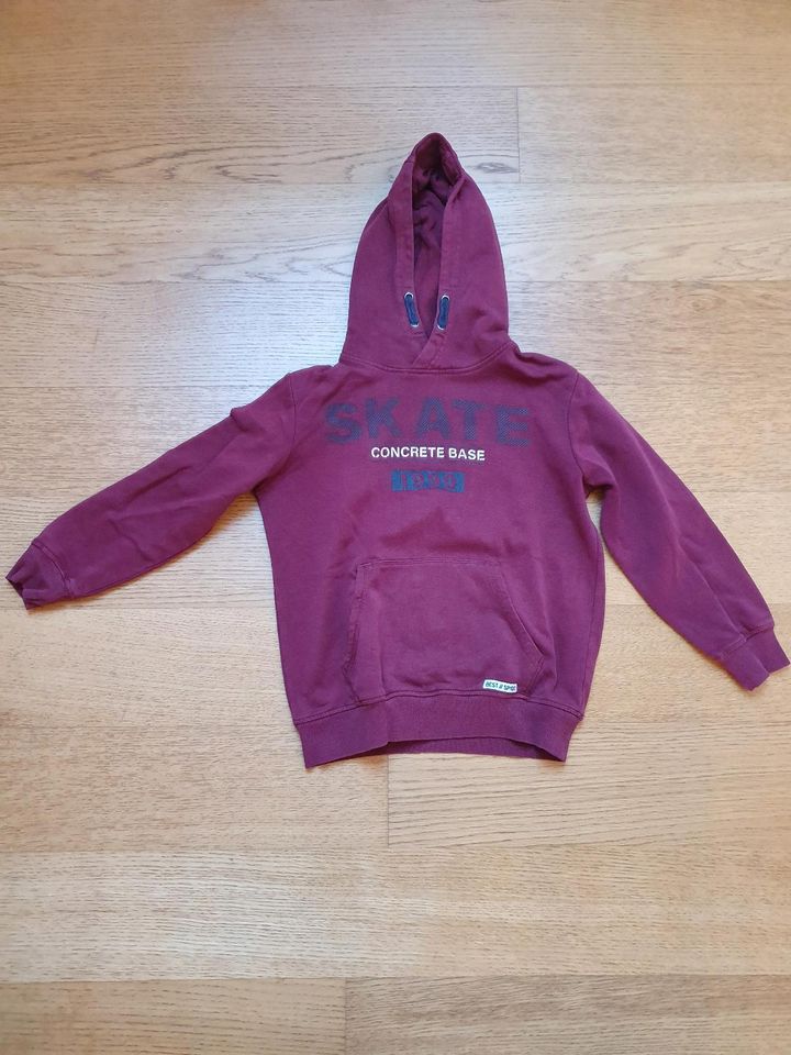 Hoodie, Größe 134/140 in Dahlem