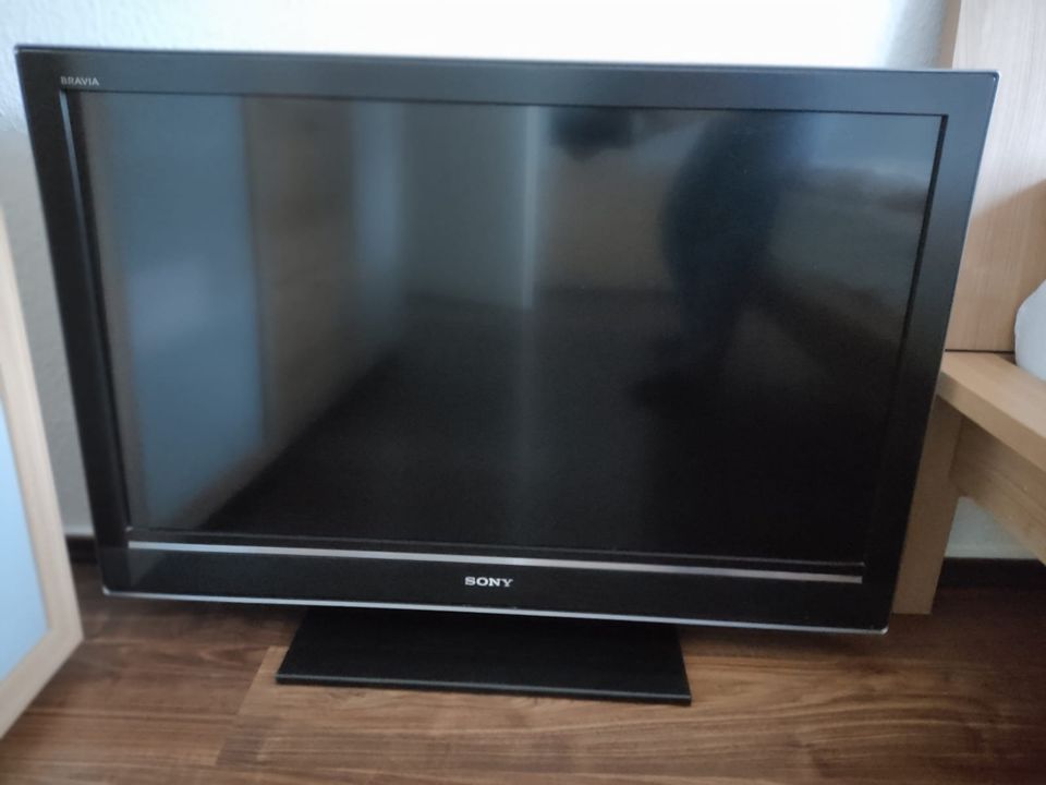 TOP Sony BRAVARIA LCD TV mit Fernb. 1080p - 40 Zoll in Hamburg