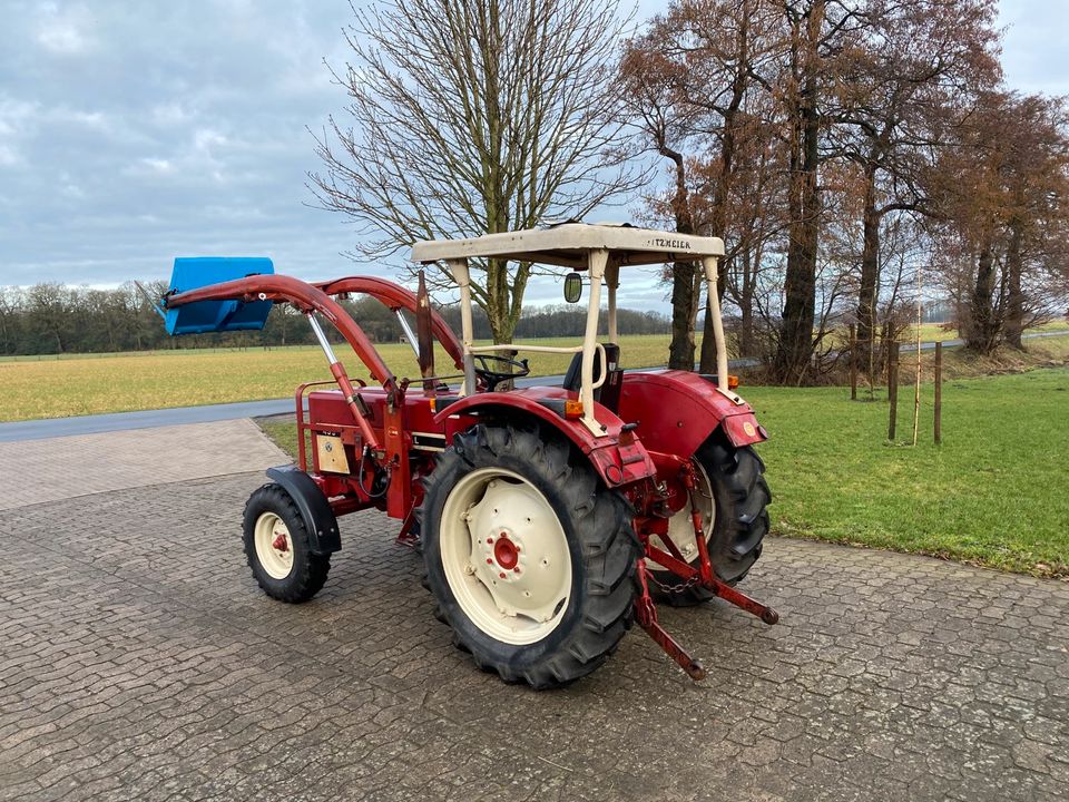 IHC 433 Trecker Schlepper Traktor Frontlader Tüv in Wagenfeld