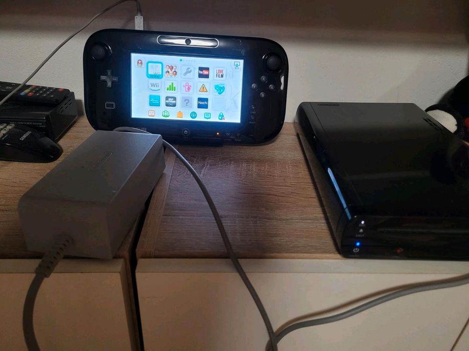 Wii U, gemodded, mit Spielen, Balance Board und weiteres in Duisburg
