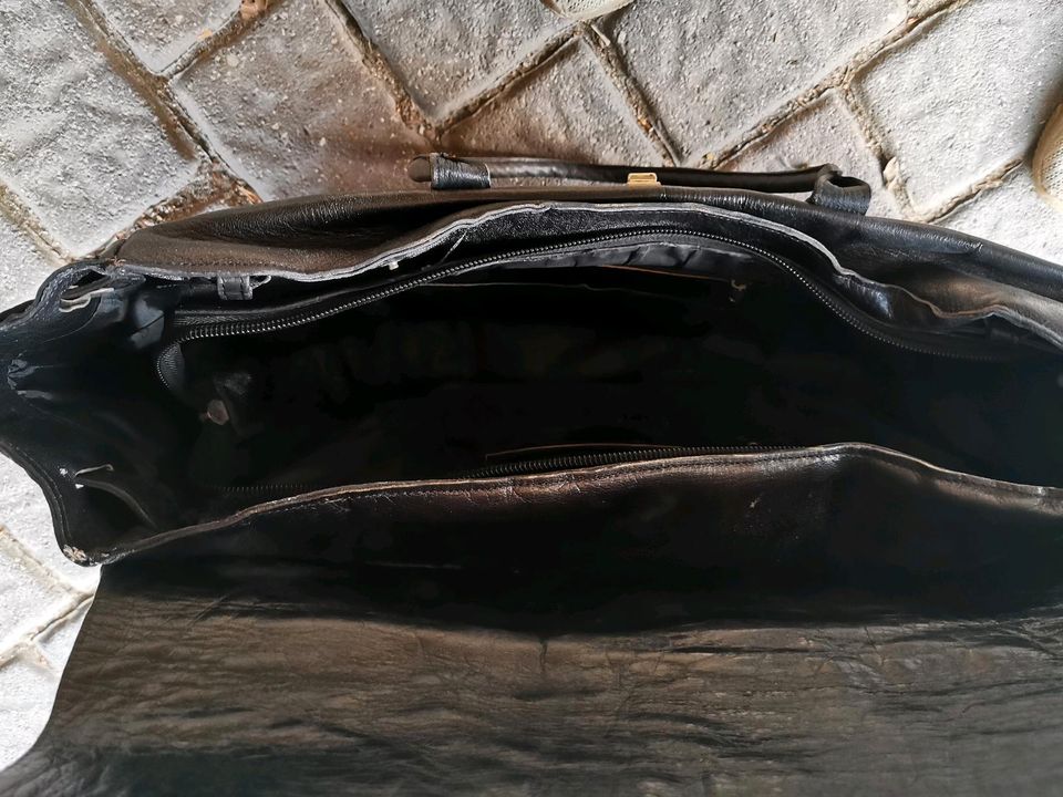 Große Vintage Echtleder Reisetasche/ Sporttasche in Raisdorf