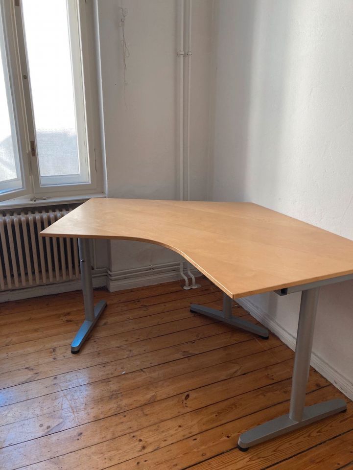 Schreibtisch Bürotisch Holztisch mit Container/Unterschrank in Berlin