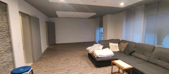 3 Zimmer Wohnung, EBK, Stellplatz, Balkon in Eislingen (Fils)