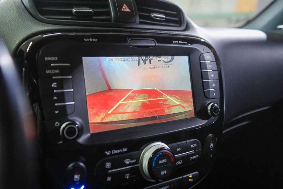 Kia SOUL LEDER NAVI PANO PDC KAM. AHK TEMP. SHZ LED in Mannheim